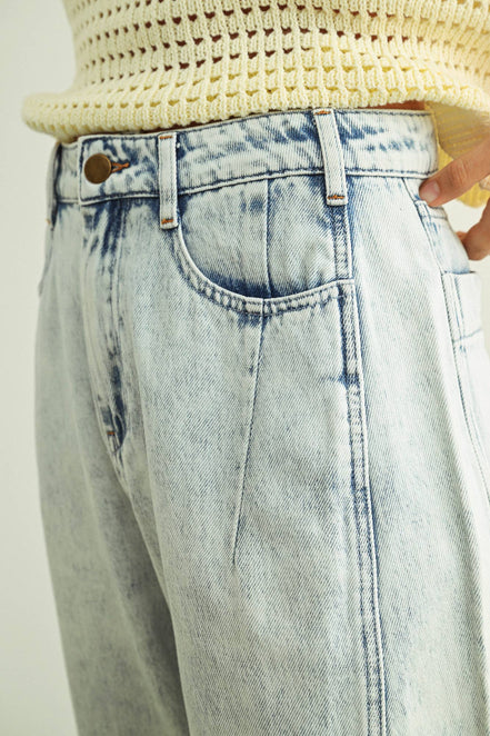Hollie - Barrel Jeans
