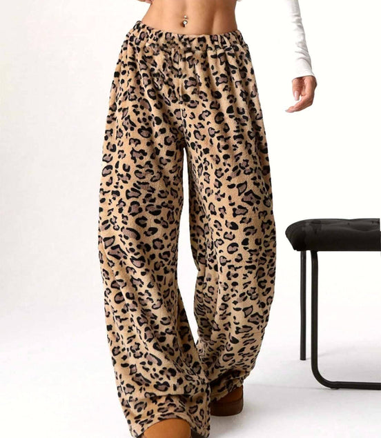 Safari - Leopard Fleece Pants