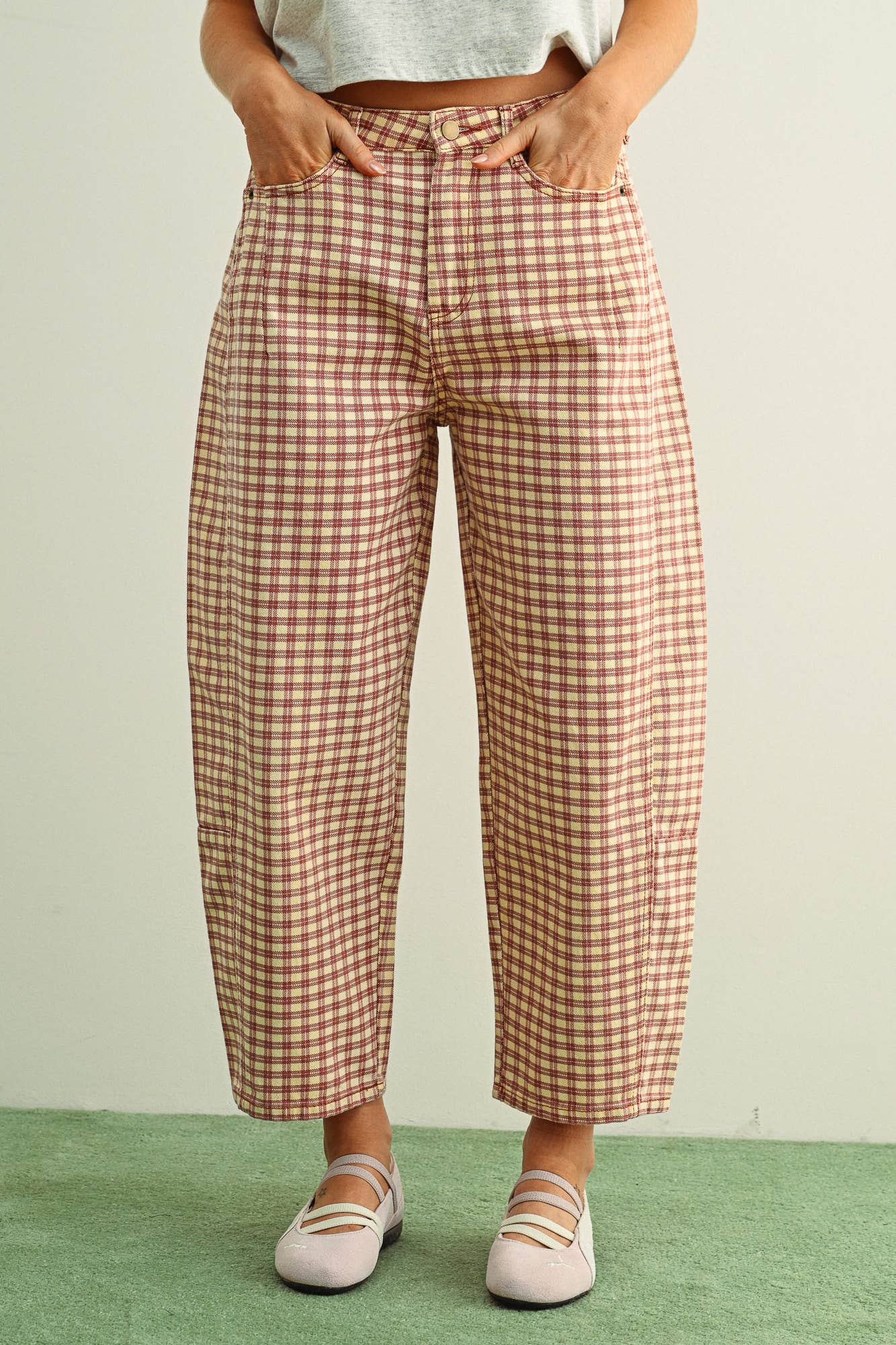 Holland - Plaid Barrel Jeans