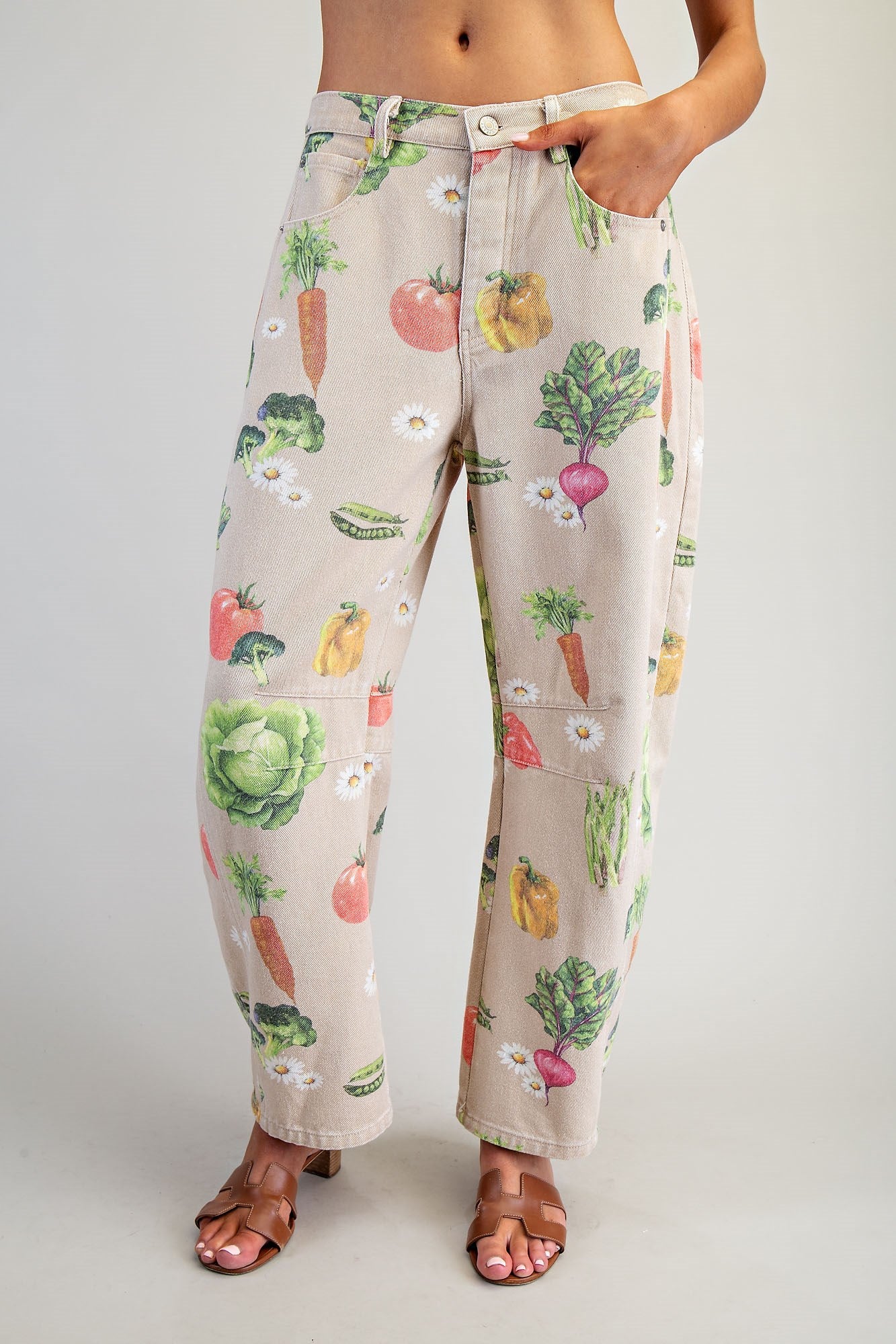 Market Day Barrel Jeans