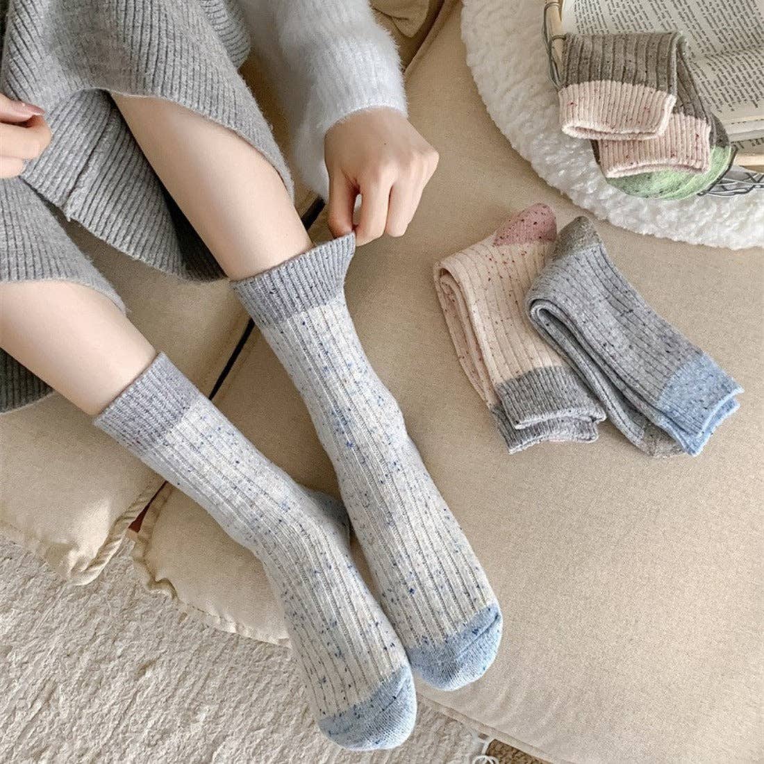 Speck - Color Block Speckled Thermal Mid-Calf Socks