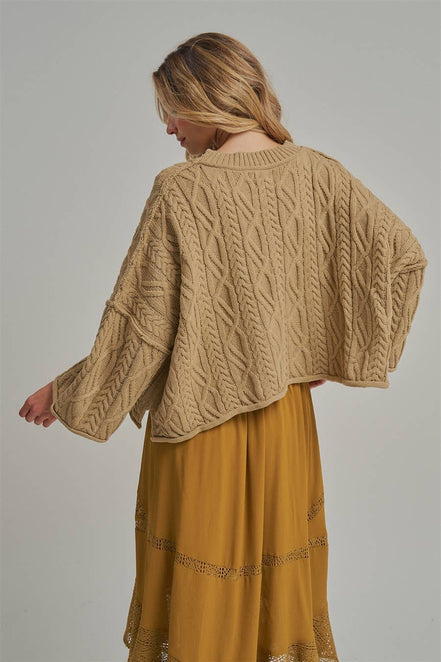 Julia - Oversized lightweight Cable Knit Sweater