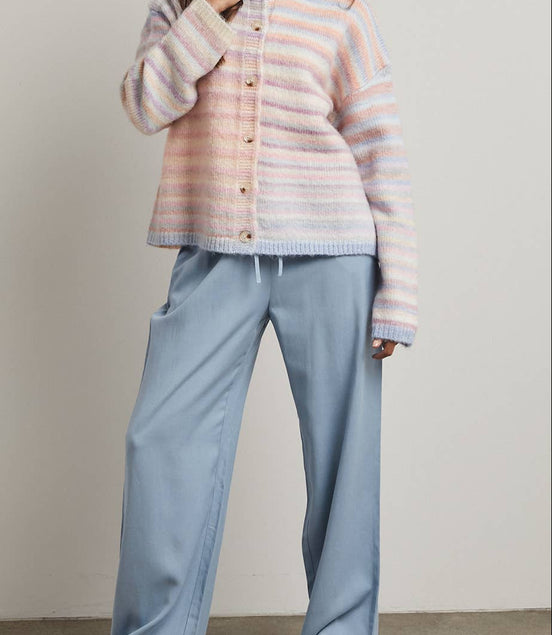 Dreamy - Rainbow Button-up Cardigan