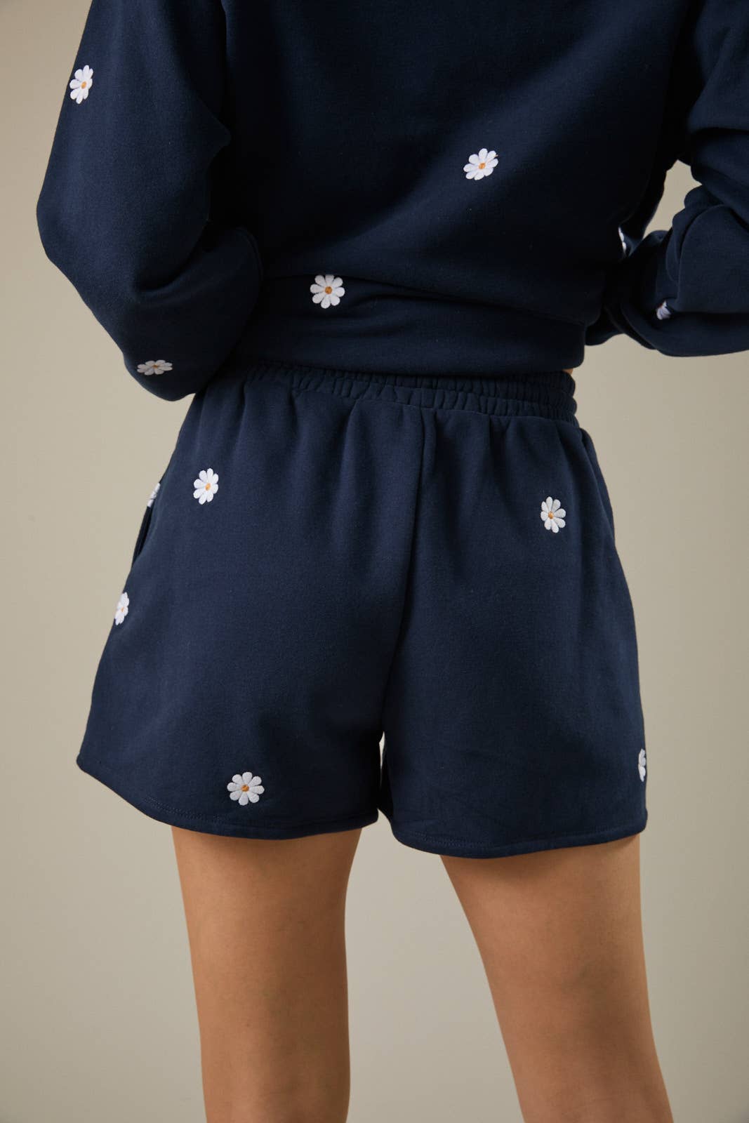 Midnight Daisy Set