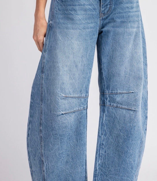 Madden - Mineral Washed Barrel Jeans