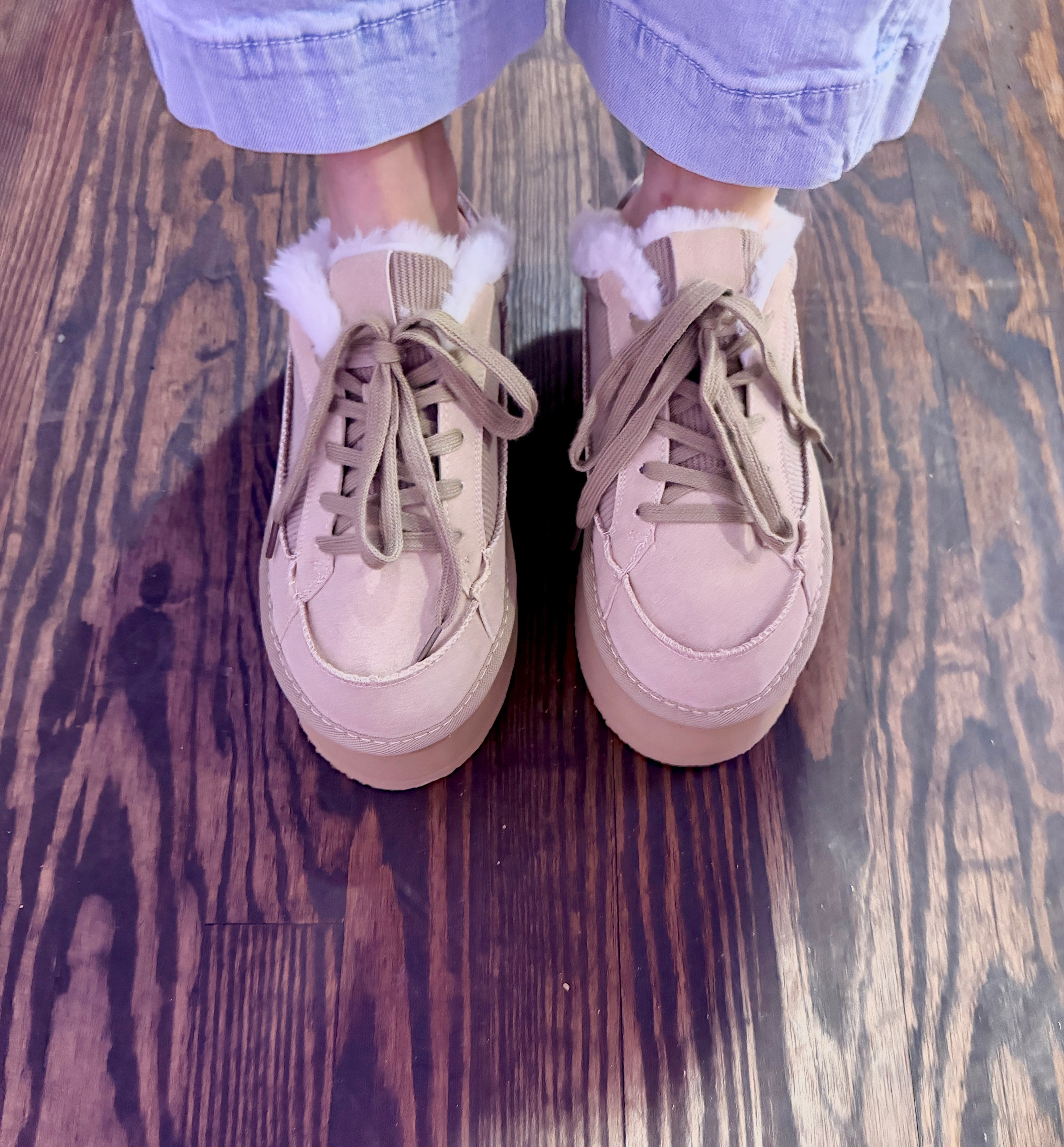 Sandy Dandy Sneaker-Slide