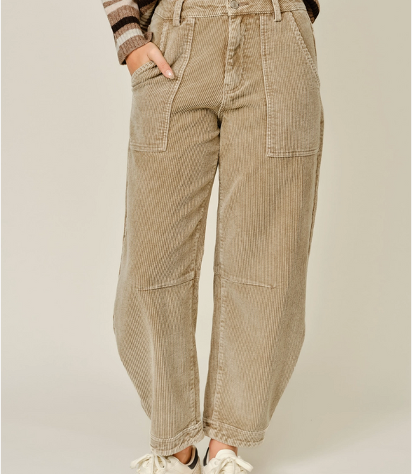 Otis Corduroy Pants - Two ways to wear