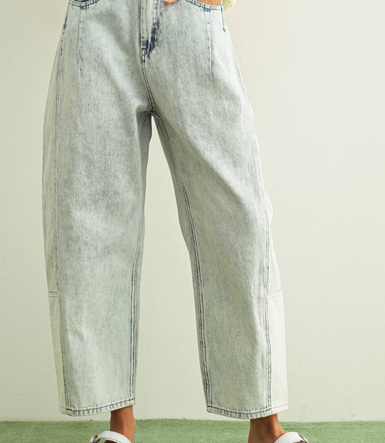 Hollie - Barrel Jeans